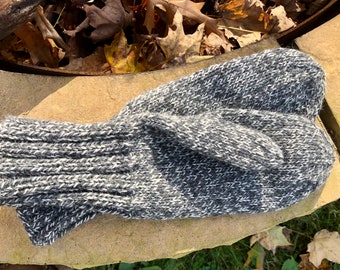 Mitones de lana tejidos a mano: tweed gris acero, puños largos - Talla grande para mujer