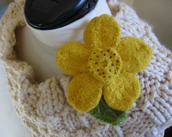 Broche de girasol afieltrado, alfiler de cuentas de vidrio amarillo dorado, joyería de fibra de lana