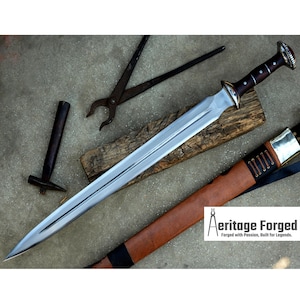 GLADIES SCHWERT / 24 Zoll lange Klinge Handgeschmiedetes Schwert / Gladius Machete / Handgefertigt aus Blattfeder von Truck-Balance wassergehärtet / scharf