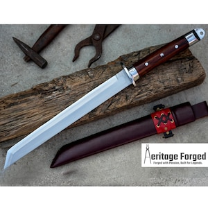 SHORT TANTO /12  inches Long Blade hand forged tanto knife/Leaf spring of truck/Sharpen/Tempered/Ready to use/knife/knives/ Functional