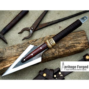 HUNTING SPEAR / hand forged spear /Short Handle spear/ throwing Spear/ Full tang/ Leaf spring of truck/ Tempered/Sharpen
