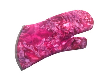 Quilted Batik Fabric Oven Mitt in Vibrant Pink, with Hanging Tab Option