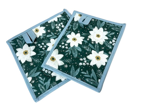 Quilted Fabric Pot Holders with Christmas Floral Print, with size & hanging tab options