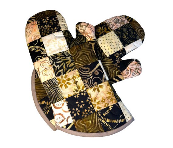 Batik Quilted Fabric Oven Mitts with Earth Tone Patchwork