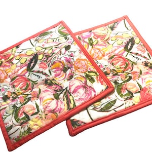 Quilted Pink Floral Fabric Pot Holders