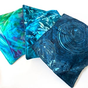 Microwave Bowl Cozy with Blue Hand Dyed Batik Fabric, Large, Regular, Plate Size