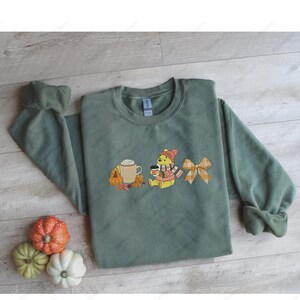 Embroidered pooh, Holiday sweatshirt,Gift for her, Holiday cheer,embroidered honey