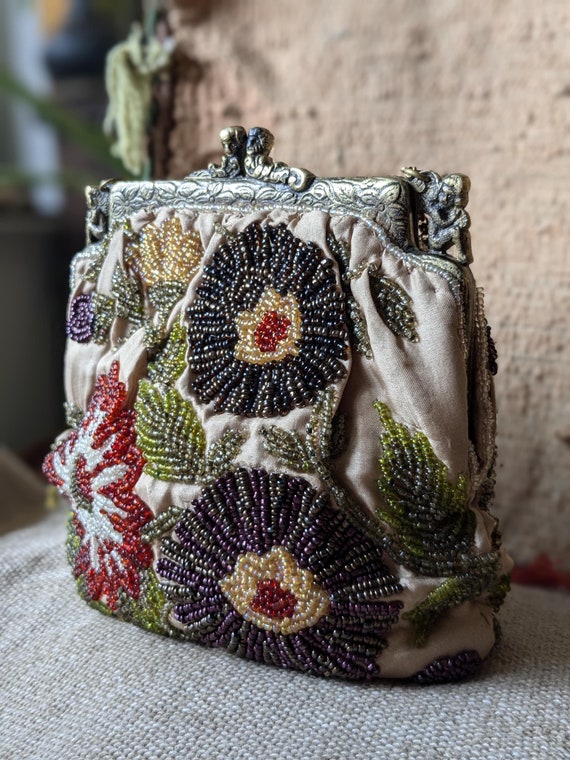 Moyna beaded clutch deals