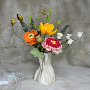 かぎ針編みの花束、室内装飾用の編み物の花、牡丹、チューリップ、ひまわり、バラ、誕生日のお母さんへのプレゼント用の手作りの花（花瓶なし）