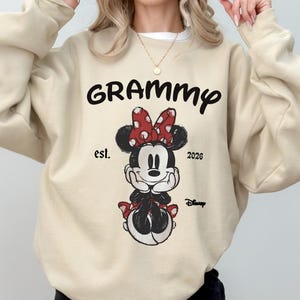 Custom Grammy Minnie Mouse Shirt, Disney Grandma Sweatshirt Hoodie, Personalized Est Year Shirt, Gift for Mom, Optional Date