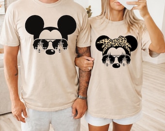 Retro Mickey Mouse Shirt, Disney Mickey Minnie Mouse Classic Pose Couple Shirt, Disney Couple Matching Shirt, Disneyland Tee
