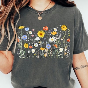 Camisa con flores silvestres Comfort Colors: camiseta botánica vintage