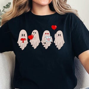Valentines Ghost Sweatshirt, Cute Ghost Sweater, Valentine Sweatshirt, Valentines Day Sweatshirt, Valentines Gift, Spooky Valentine Crewneck