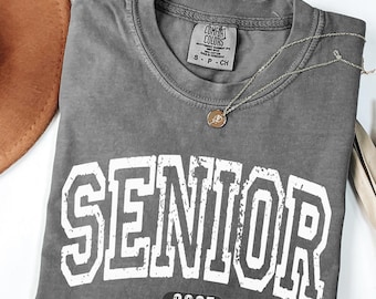 Camiseta Comfort Colors Senior 2027, Camiseta de Formatura do Ensino Médio, Camiseta da Turma de 2027, Presente para Formandos da Faculdade, Camiseta de Fim de Ano Escolar