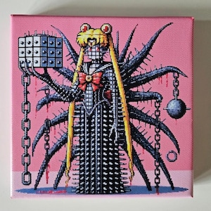 Könnte beinhalten: Quadratische Leinwandkunst mit einer pixeligen Illustration einer Figur mit langen blonden Haaren und einer roten Schleife. Die Figur ist mit Stacheln und Ketten vor einem rosa Hintergrund geschmückt. Ein würfelförmiges Objekt wird in einer Hand gehalten.