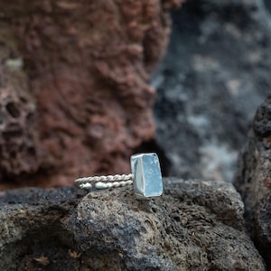 Personalized Adjustable Raw Aquamarine Ring, 925 Sterling Silver Fairycore Textured Aquamarine Ring for Mother Day Gift
