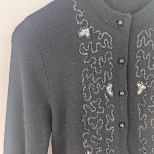 1980er Jahre Schwarzer Pullover mit Perlen und Glitzer