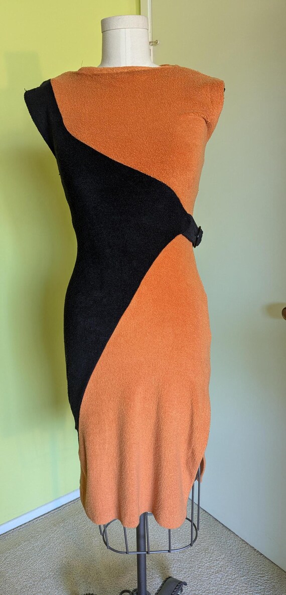 Hugo Wash Bag | Black & Orange