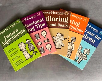 1966 Set Better Homes and Garden Creative Sewing Library Vintage Set of 5 Books