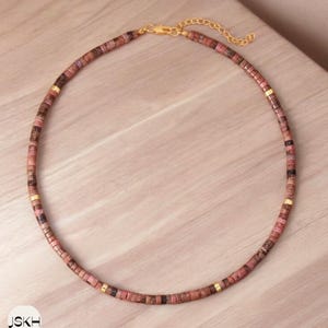 Rosa & schwarze Rhodonit Perlenkette, Minimalist Boho Halskette, Naturstein Halskette, Zierliche Halskette, Tibetische Halskette, Yoga, 2 x 4 mm
