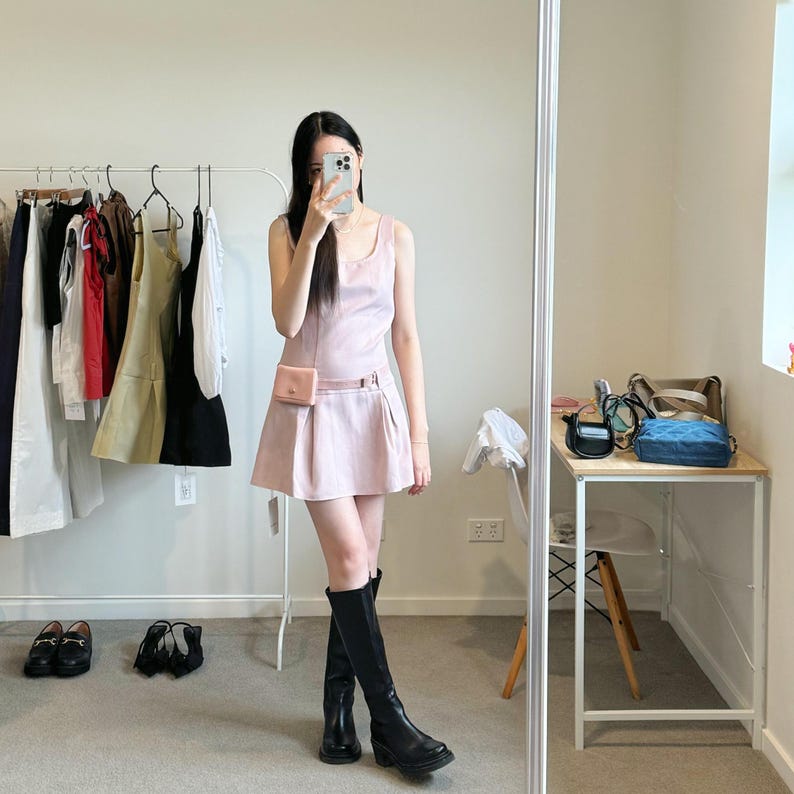 Baby Pink Floral Print Sleeveless Mini Dress main image 1