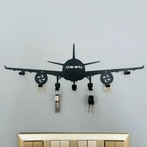 Porte-clés mural en métal avec porte-clés avion décoratif à 7 crochets