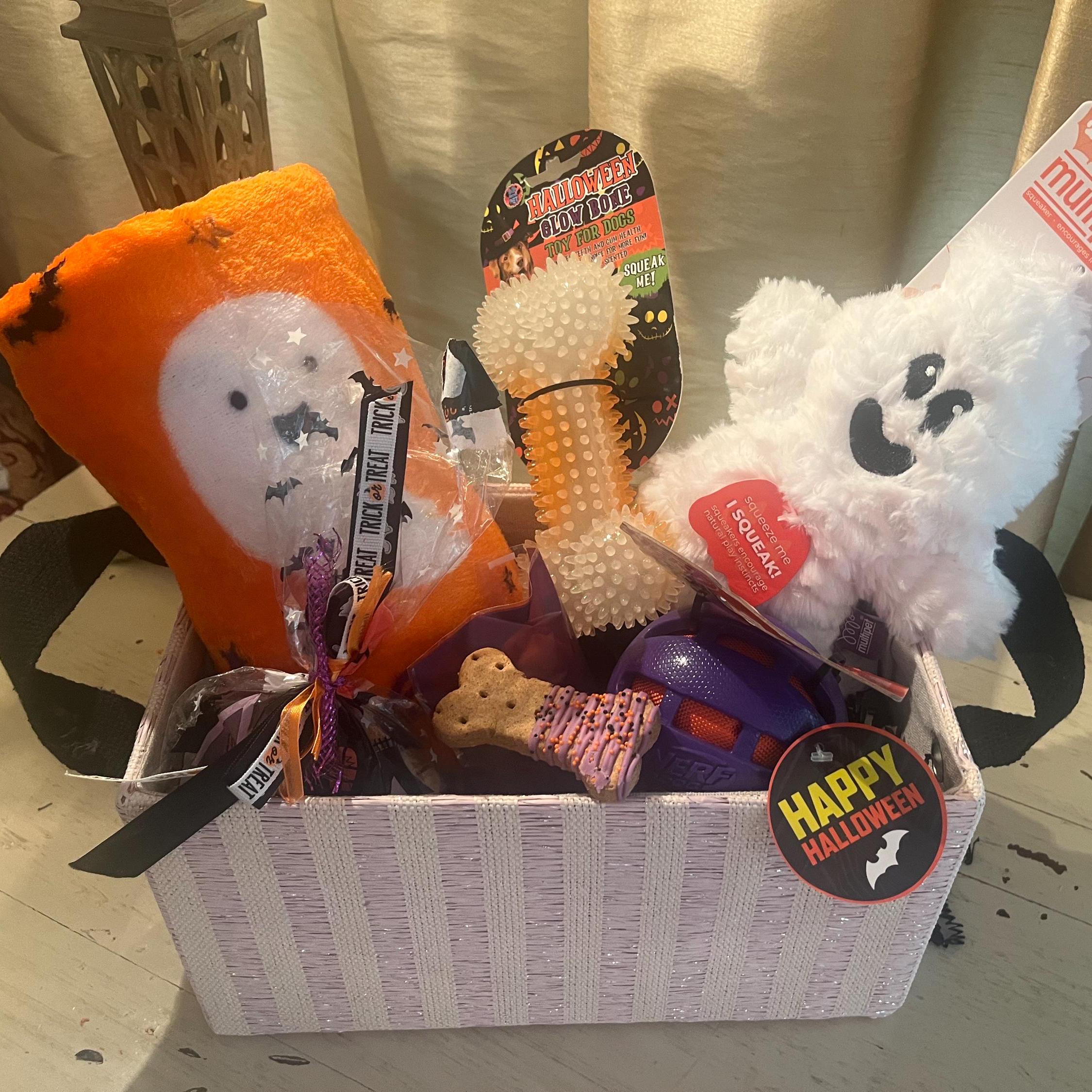 Dog Gift Basket 60+ Gift Ideas for 2025