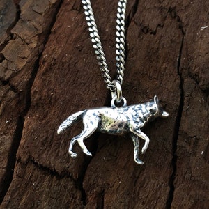 Sterling Silver 3D Grey Wolf Charm Pendant Necklace Solid Hand Cast 925 Wolf Jewelry Gift for Him or Her Multiple Chain Lengths Etsy