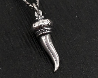 Italian Horn Necklace in Solid Sterling Silver - Cornicello Corno