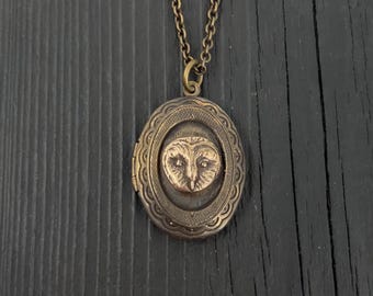 Barn Owl Locket Necklace Vintage Brass Pendant: Gothic Elegance, Memory Keepsake