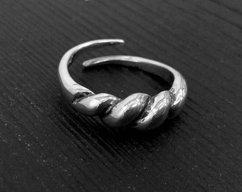 Ancient Viking Twist Ring - Hand Cast Solid Sterling Silver Bornholm Ring - Norse Saxon Iron Age Jewelry -  Gift for Him or Her - Last One