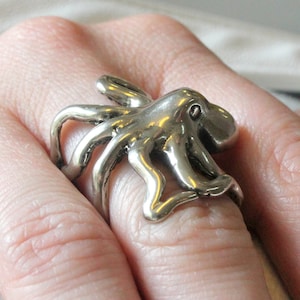 Solid Silver Octopus Wrap Ring - Solid Hand Cast 925 Sterling Silver - Three Dimensional Statement Ring - Ocean Animal Inspired Jewelry