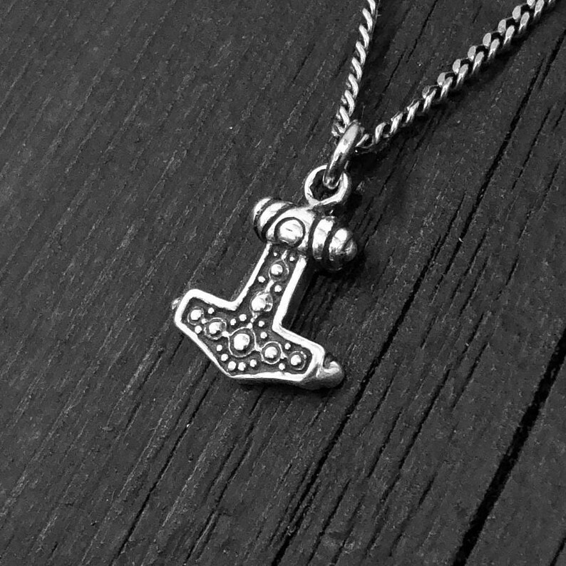 Mjolnir necklace silver Clearance