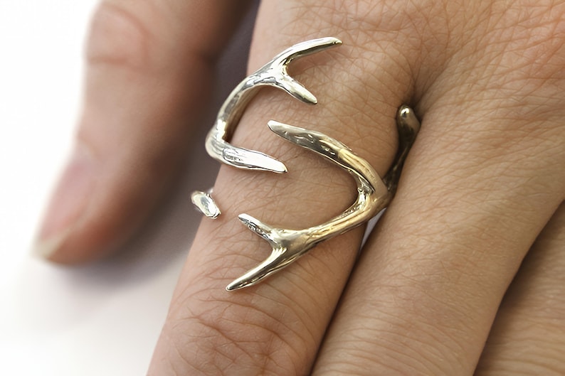 Sterling Silver Antler Ring, Nature Inspired Branch Band, Woodland Goblincore Jewelry image 4