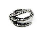Raven Claw Talon Wrap Ring - Silver Plated Bronze - Polished Oxidised Finish - Sizes 3.5 to 9 Available - Unique Statement Ring
