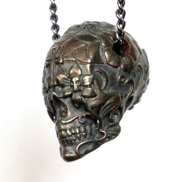 Collier tête de mort en sucre bronze oxydé foncé Collier avec pendentif tête de mort en sucre Jour des morts