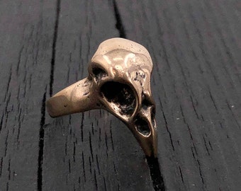 Anillo de calavera de pájaro - Cuervo bebé en bronce de joyeros fundidos a mano sólida - Regalo natural único y raro para ella