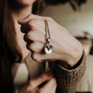 Silver Barefoot Horse Hoof Necklace in Solid 925 Sterling Silver