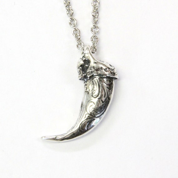 wolf claw necklace