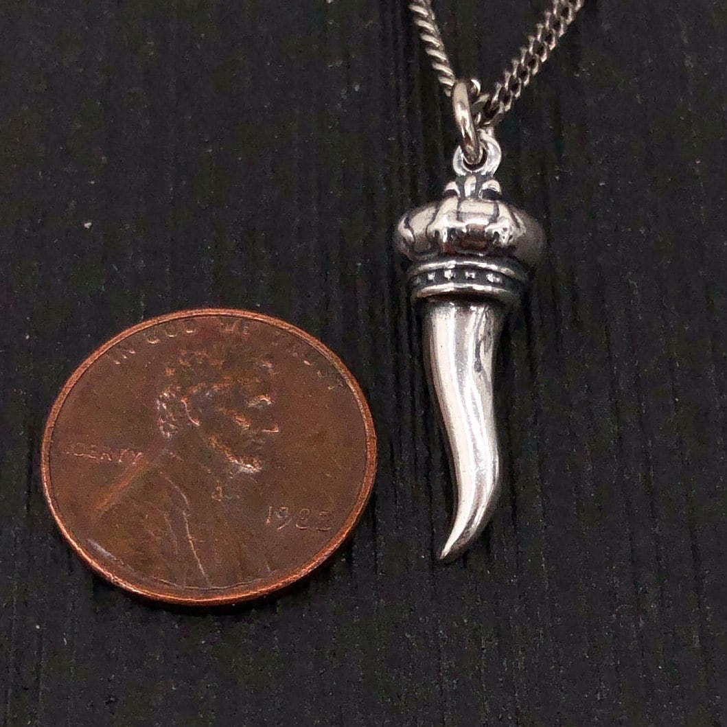 Italian Horn Necklace in Solid Sterling Silver - Cornicello