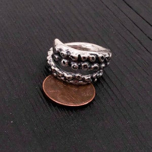 Octopus Tentacle Ring Silver Octopus Tentacle ring Unisex Octopus Tentacle ring Last One image 8