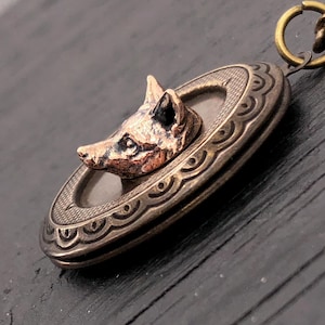 Antique Brass Victorian Fox Folding Locket Pendant Necklace - Memory Keepsake Photo Locket
