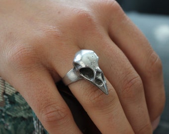 Bird Skull Ring -  Solid Sterling Silver Baby Crow Skull Ring Size Six