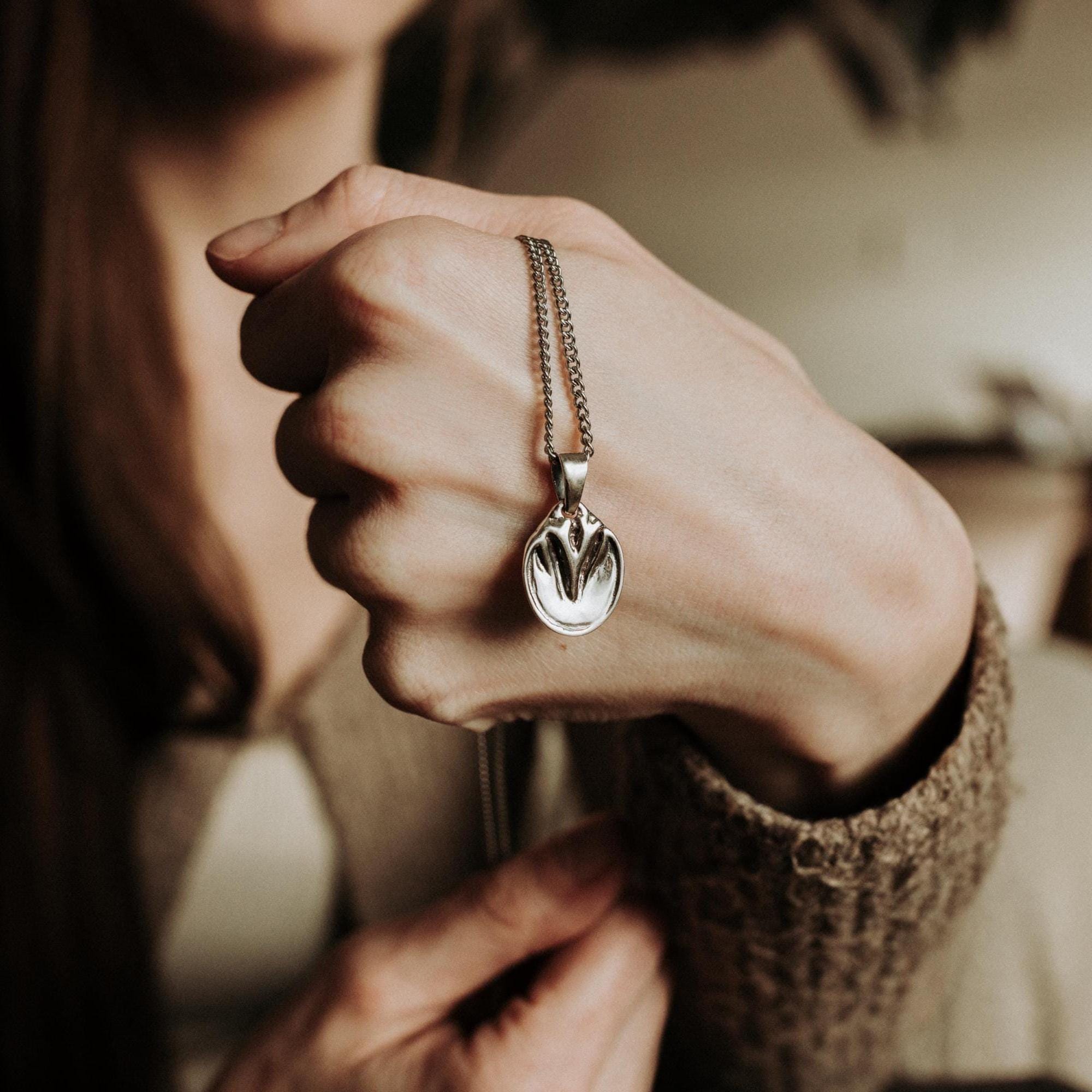 Silver Barefoot Horse Hoof Necklace in Solid 925 Sterling