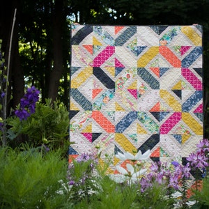 Double Crossed Quilt PATTERN image 4