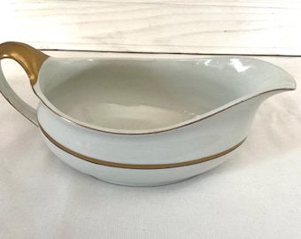 Salsera Beaumont vintage / Porcelana blanca con detalles dorados