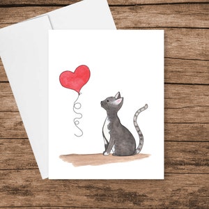 Mignon chaton gris avec carte et enveloppe de ballon en cœur, amitié, petits-enfants, en pensant à vous, carte vierge - 4.25 « x5.5 » Envoie gratuit