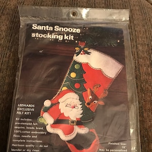 Christmas Ornament Needle Felting Kit – Quixotic Fibers