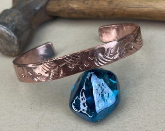 Hand forged handmade solid copper cuff bracelet size small 6” inches end to end