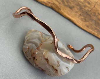 Handmade pure copper cuff bracelet, cuff style, size Large 7” inches tend to end, unique and fun
